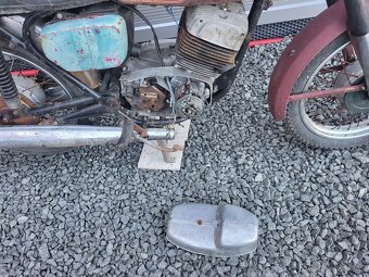 ČZ 350/472 s doklady - 8