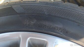 Alu kola Ford 19" 5x108 letní pneu 245/45 R19 4-7mm S-Max - 8