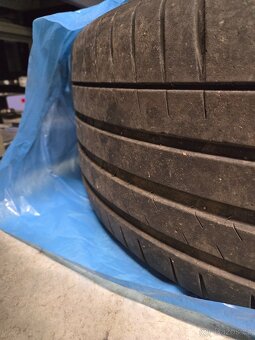 MICHELIN PILOT SPORT 4S 265/40 R22 106Y - 8