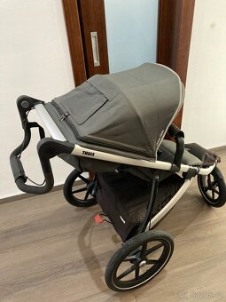 Kočárek Thule Urban Glide 2 - krásný stav - 8
