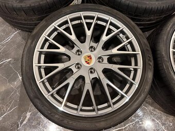 original porsche Panamera 976 r21 976044660N letní - 8