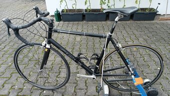Prodám silniční kolo Cicli V včetně trenažéru Tack ve velmi - 8