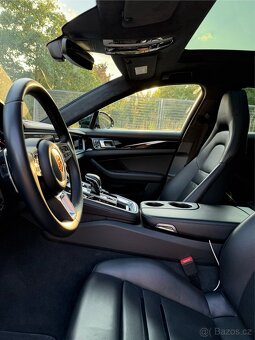 Porsche Panamera Turbo - 8