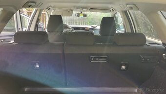 Toyota Auris Touring Sports HSD - 8