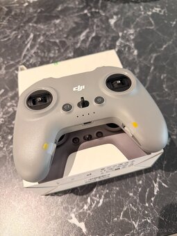 DJI AVATA 2 Fly More Combo (Three Batteries) - 8