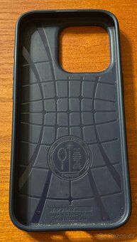 Apple Iphone 15, 128GB RAM, iOS 26.1 - 8