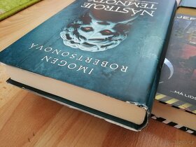 Alten, Christopher, Robertson a další (14 knih) - 8