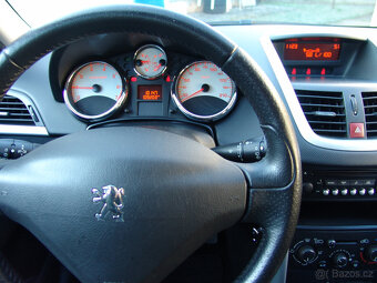 Peugeot 207 1.4i 5dv. 2011,ČR, facelift - 8