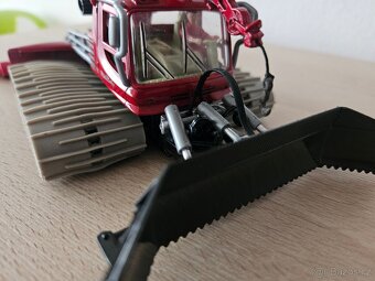 Sněhová rolba Pistenbully - 8