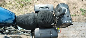 Honda VF 750 C Magna - 8