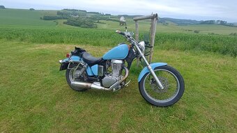Suzuki LS 650 Savage - 8