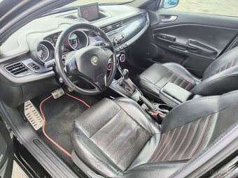 Giulietta 2.0JTDm 125kw automat TURISMO - 8