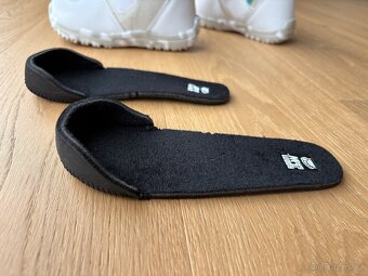 Rostoucí boty na snowboard Burton Mini Grom vel. 28 a 29 - 8