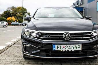 Volkswagen Passat Variant GTE 1.4 TSI DSG / AJ NA SPLÁTKY / - 8