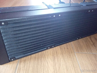 GIGABYTE AORUS WATERFORCE II 360 - 8