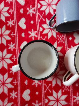 Staré plecháčky jako dekorace 5 ks - 8