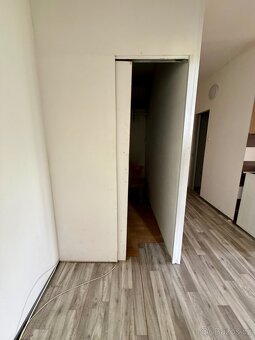 Prodej bytu 3+1 60 m² Kamenná, Chomutov - 8