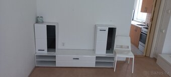 Obýváková stěna bílá - 8
