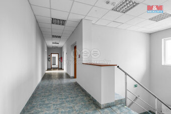 Pronájem kancelářského prostoru, 520 m², Lichoceves - 8