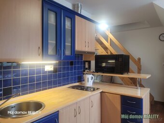Prostorný mezonetový byt 2+kk, 38 m Řeporyje, Loučná . - 8