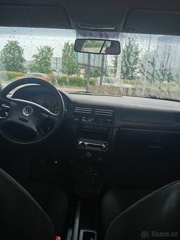 Volkswagen Golf IV 1.6 benzin - 8