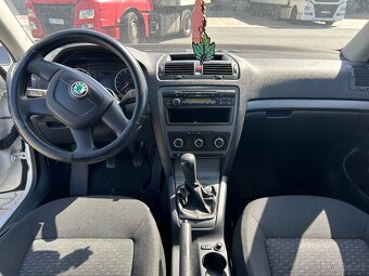 Škoda Octavia combi 1.6 TDI CR 77kw r.v 2012 - 8