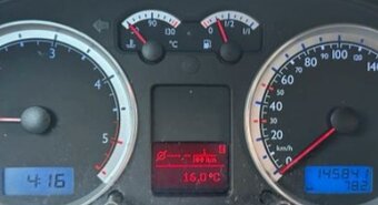 VW GOLF 1.9 SDi 50kw - 8