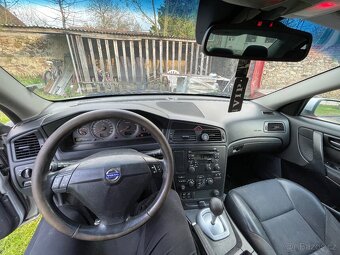 Volvo S60 2.4D - 8