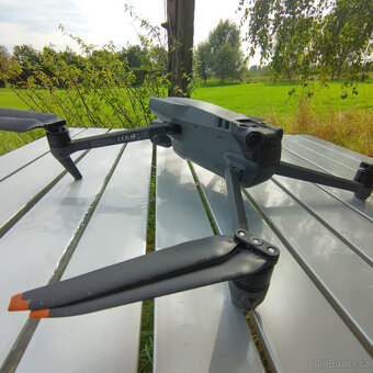 DJI Mavic 3 Fly More Combo (EU) - TOP stav - 8