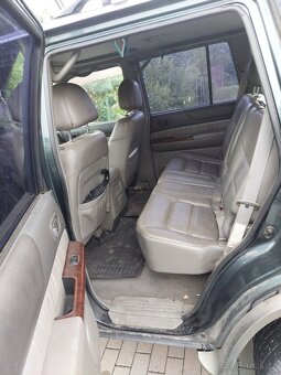 Nissan Patrol GR 3.0 - 8