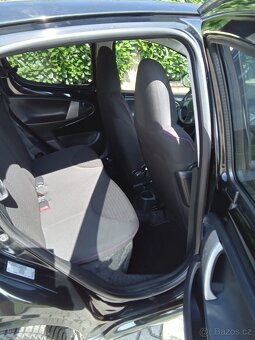 Peugeot 107 1.0i,  50 kW, rok výroby 2014,najeto 100000 km - 8