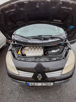 Renault Scenic II - 8