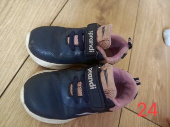 Dívčí botičky - 8