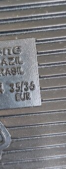 NOVÉ Dívčí sandále velikost 35/36 - 8