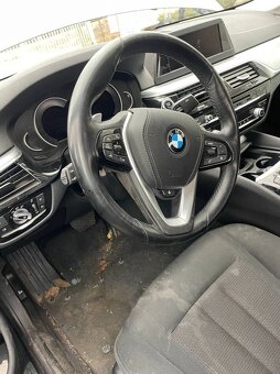 Náhradní díly BMW G30 540i B58 - 8