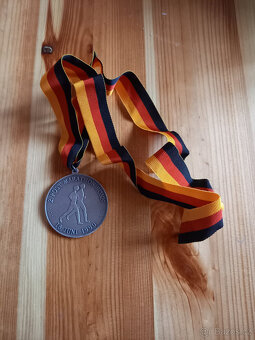 medaile, vlaječky, poukázka - 8