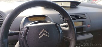 Citroen C4 1.4 i klimatizace - 8