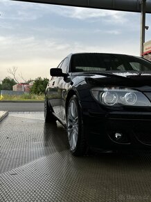 Bmw 7 e65 - 8