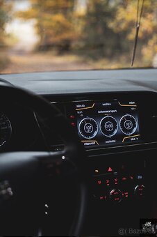 Seat Cupra 5f ST 300 - 8