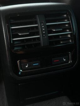 VW Passat B8 Variant Highline kombi - 8