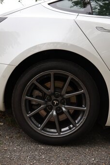 Tesla Model 3 Long Range 4x4 8/2020 - 8