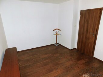 Pronájem bytu 3+kk 62m², ul. nám. B. Martinů, Hodonín - 8