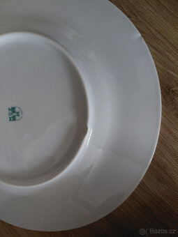 Retro krásné porcel.talíře-pomněnky-zamluveny - 8