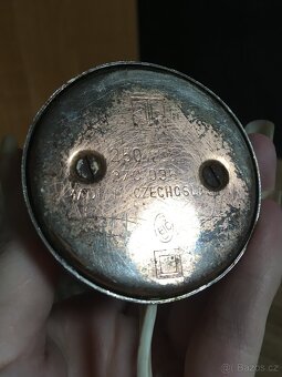 Lampička na noční stolek s broušeným stínidlem - 8