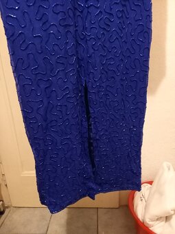 Prodám exkluzivní luxusní společenské šaty. - 8