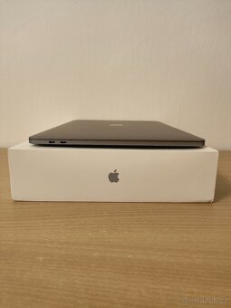MacBook Pro 2019 A1990 – i7 / 16 / 256 - 8