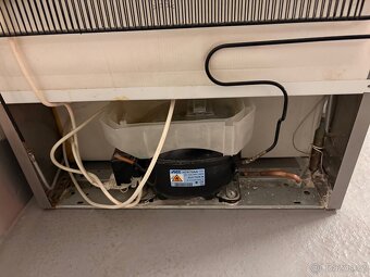 Lednice s mrazákem Electrolux - 8