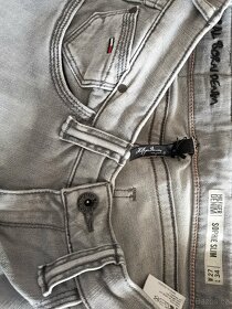 Nové jeans zn. Tommy Hilfiger - 8
