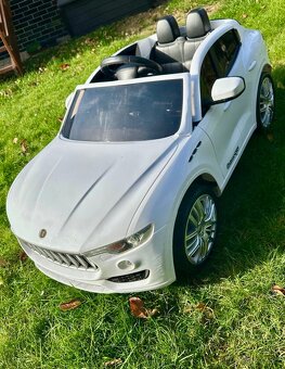 Elektrické autíčko Toyz Commander Tesla - 8