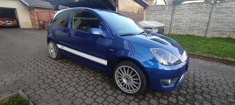 Ford fiesta st150 - 8